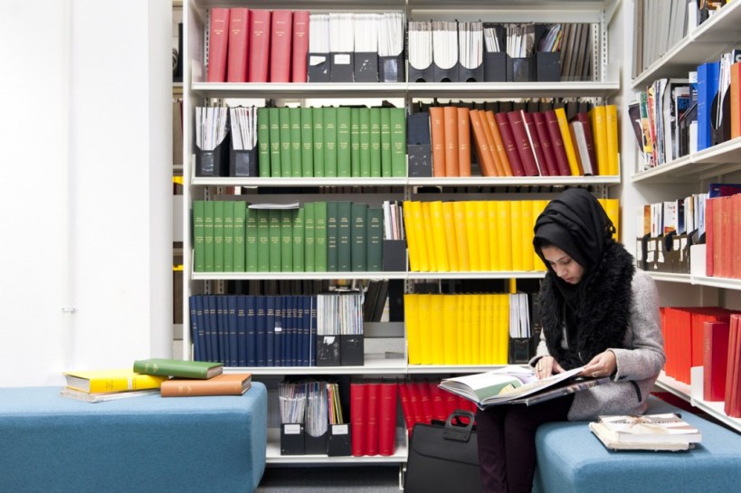 LCF_Library_2013_11_08_by_Ana_Escobar_053